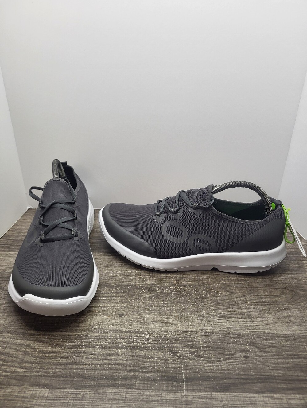 Oofos Oomg Sport LS Low Volcanic Ash Grey Men's Size 12 New